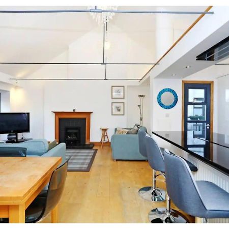 Апартаменты Altido Cosy 2-Bed Apt In The Old Town With Mezzanine Эдинбург Экстерьер фото